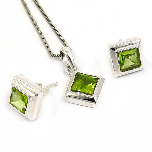 Natural Peridot Gemstone 925 Silver Earrings Pendant Set