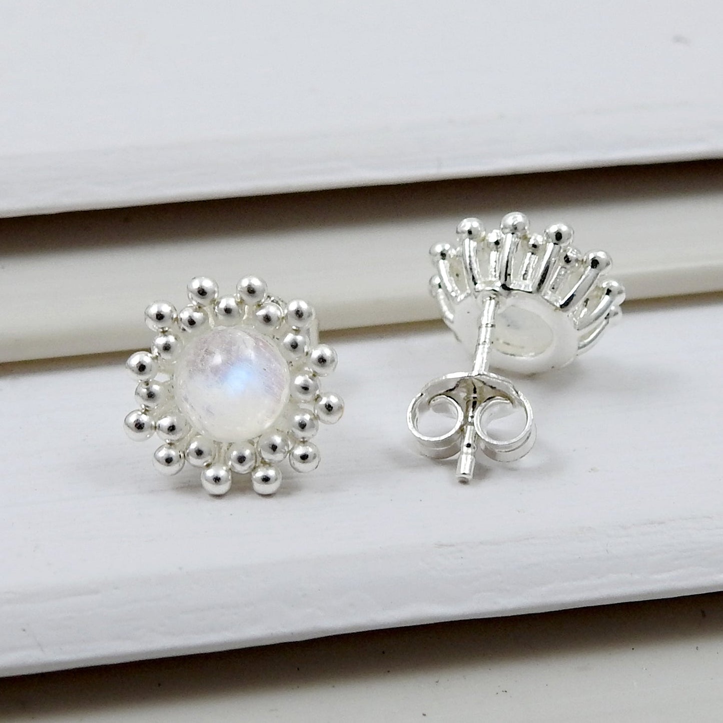 Natural Rainbow Moonstone 925 Sterling Silver Flower Stud Earrings
