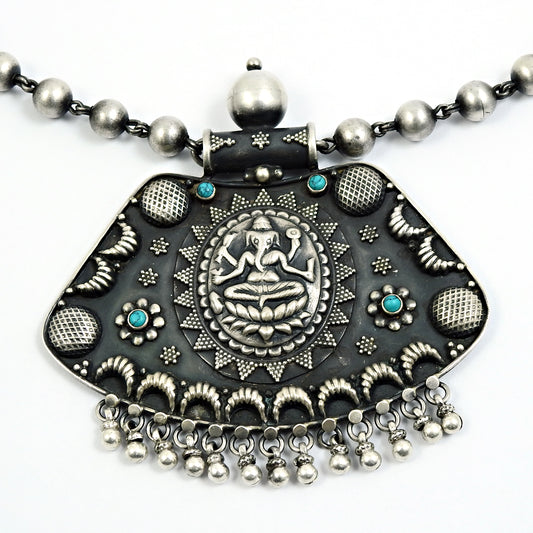 Turquoise Gemstone Antique Look Artisan Cluster Bezel Necklace 925 Solid Silver