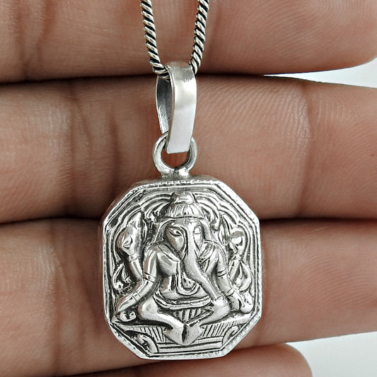 Lord Ganesha Pendant 925 Sterling Silver Indian Religious Jewelry