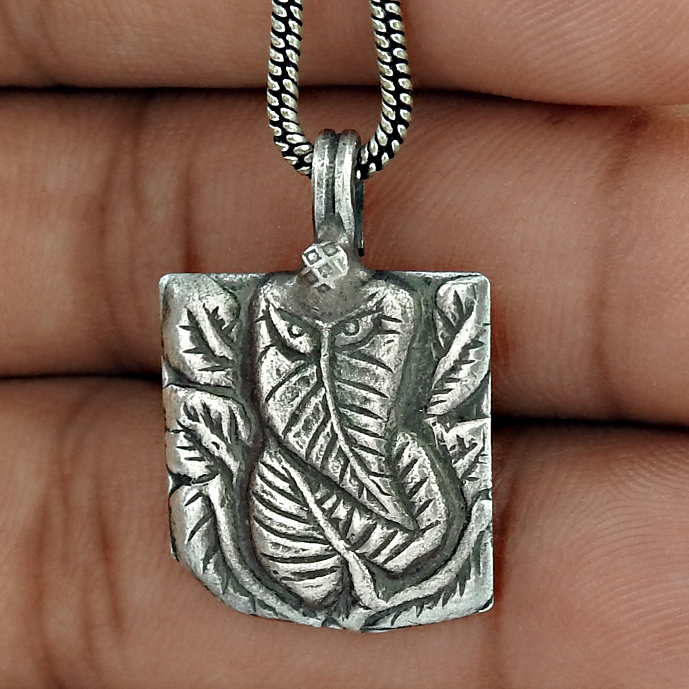 Leaf Ganesha Pendant 925 Sterling Oxidized Silver Jewelry