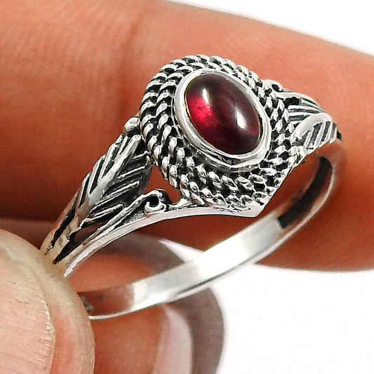 Natural Garnet Gemstone Solitaire Ring 925 Sterling Silver Jewelry U16