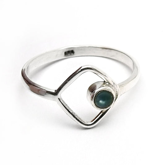 Round Green Onyx Gemstone Wedding Band Wife Ethnic Bezel Ring 925 Silver