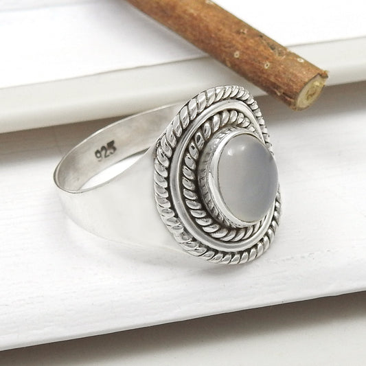 Chalcedony Stone 925 Solid Silver Elegant Cocktail Ring