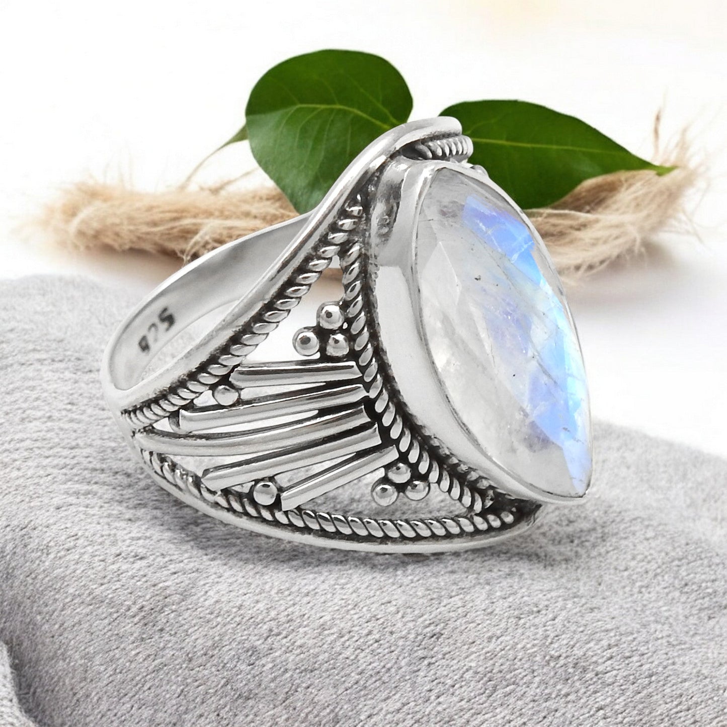 Rainbow Moonstone 925 Sterling Silver Cocktail Ring Size 7.5