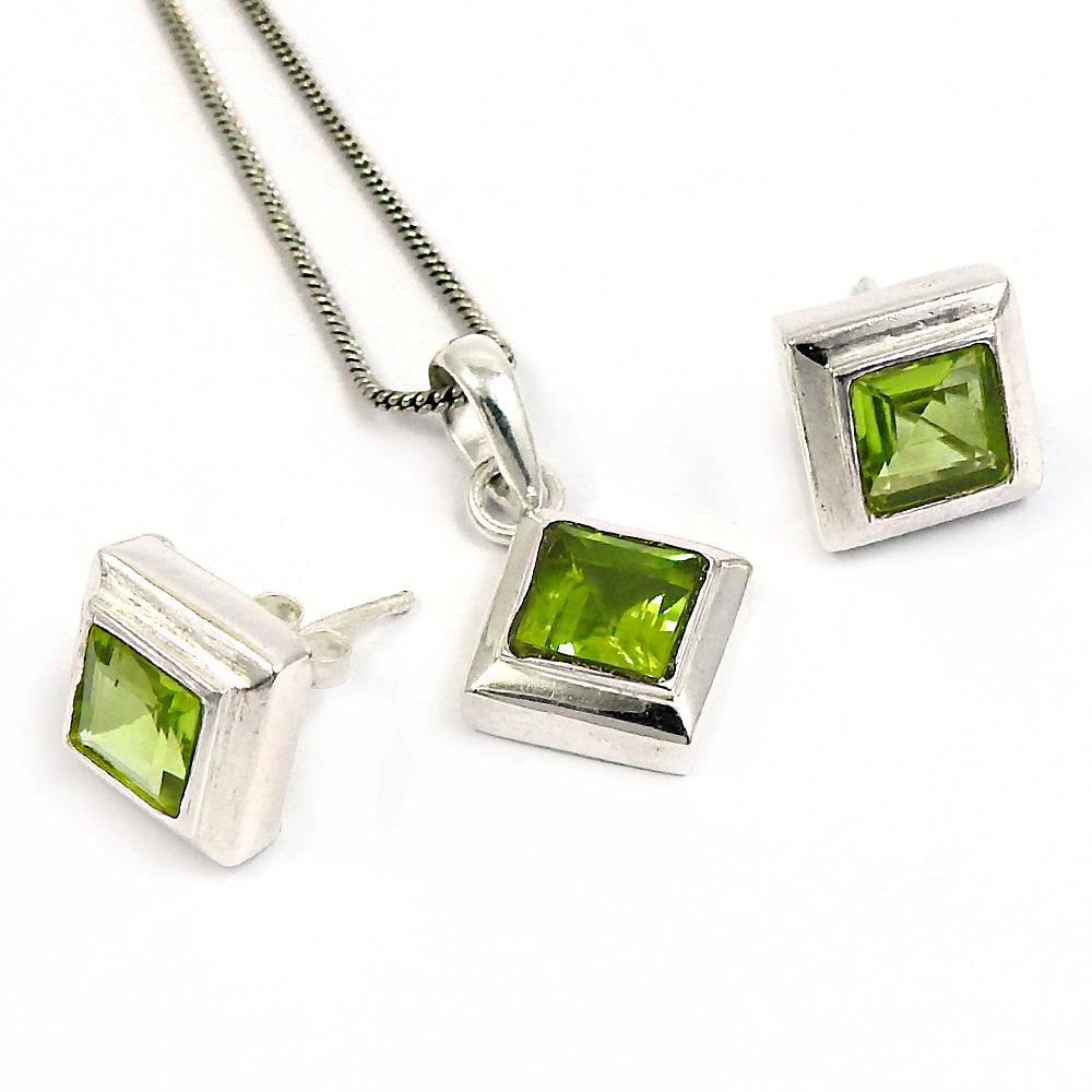 Natural Peridot Gemstone 925 Silver Earrings Pendant Set