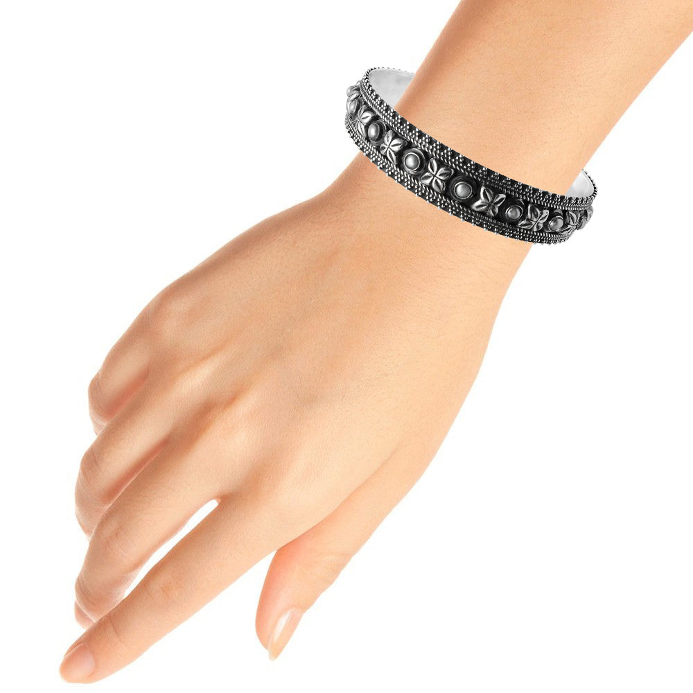 Round Pearl Mother Trendy Bezel Unique New Bangle Solid Sterling Silver