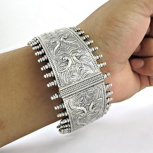 Vintage 925 Sterling Silver Antique Look Artisan Cuff Bangle