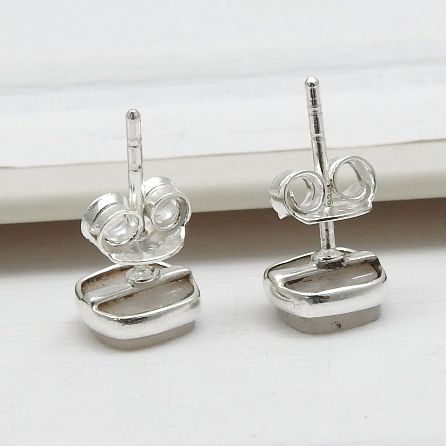 6mm Square Rainbow Moonstone 925 Sterling Silver Bezel Stud Earrings Jewelry