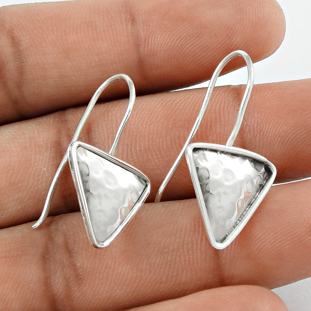 Tringle Shape 925 Sterling Silver Vintage Earrings