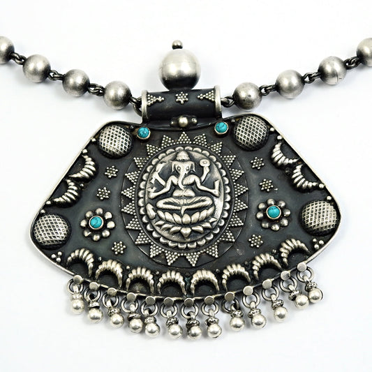 Turquoise Gemstone Antique Look Artisan Cluster Bezel Necklace 925 Solid Silver