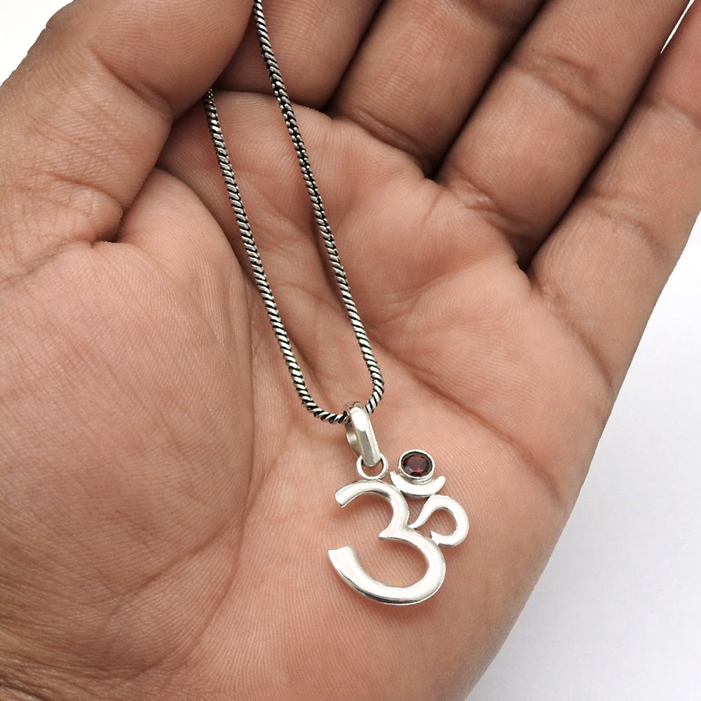 925 Silver January Birthstone Round Garnet Gemstone Om Pendant