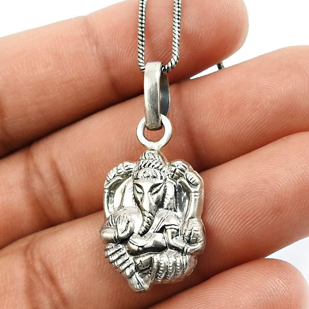 Lord Ganesha Pendant 925 Silver Indian Religious Handmade Jewelry