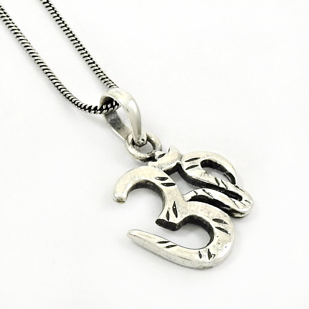 925 Sterling Silver Handcrafted Om Pendant Jewelry