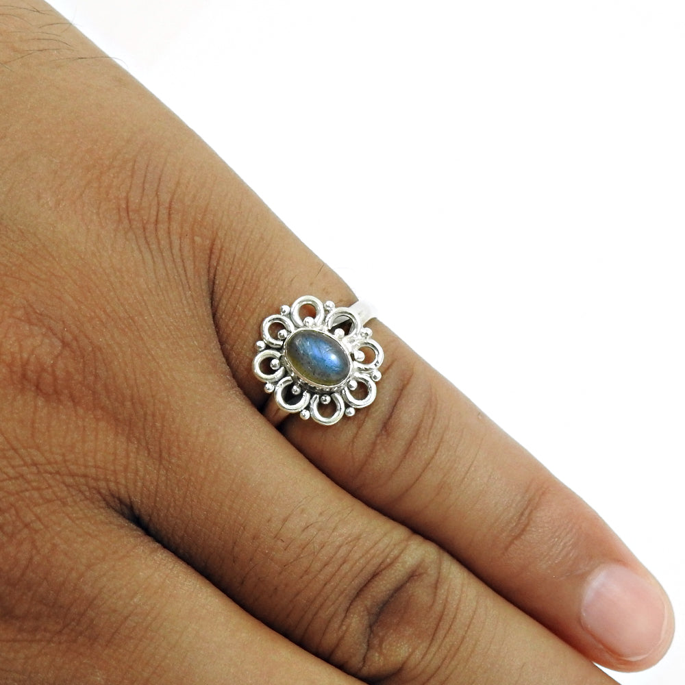 Sterling Silver Oval Labradorite Stone Tribal Art Deco Solitaire Ring