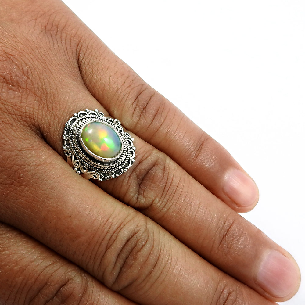 Solid 925 Sterling Silver Natural Opal Gemstone Stunning Ring Size 9
