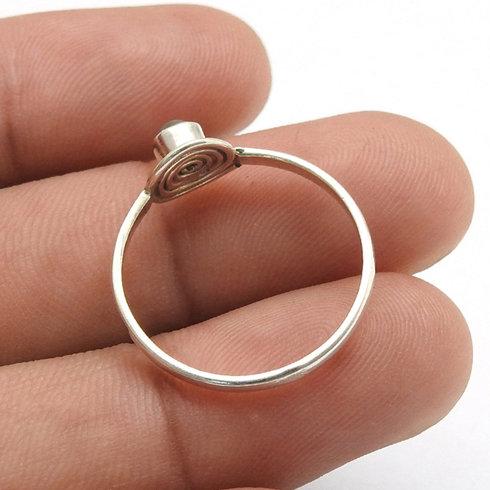 Green Onyx Stone Bezel Anniversary Wedding Band Daughter Ring 925 Silver