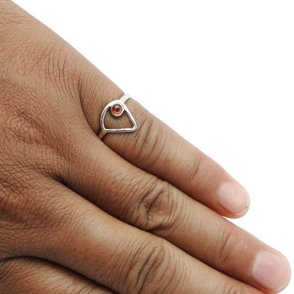 Round Garnet Stone Trendy Triangle Art Deco Band Ring 925 Solid Silver