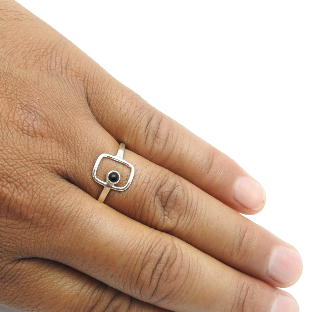 Black Onyx Gemstone Handmade Wedding New Band Boho Bezel Ring 925 Silver