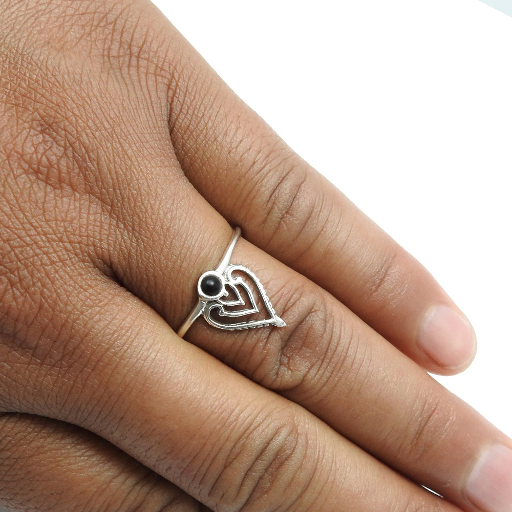 Round Black Onyx Gemstone Daughter Crown Bezel Band Ring 925 Solid Silver