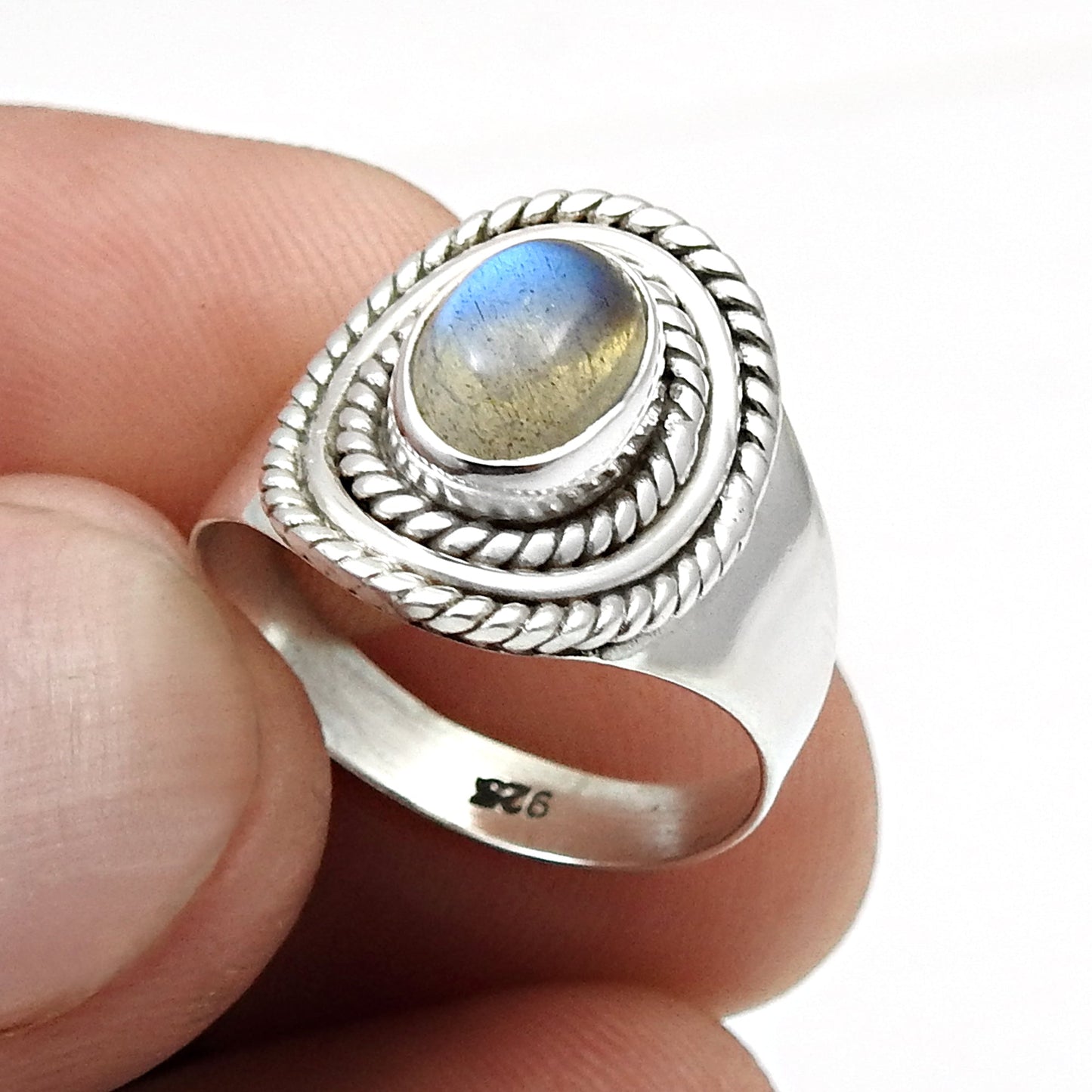 Labradorite Stone 925 Sterling Silver Bezel Cocktail Ring
