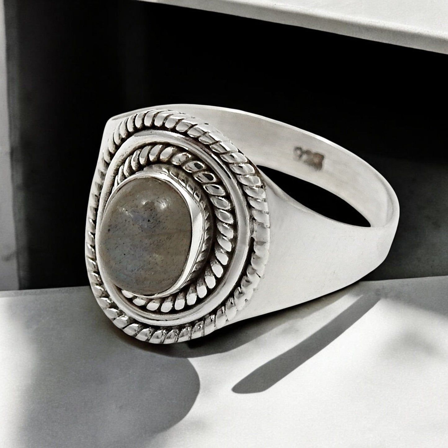 Labradorite Stone 925 Sterling Silver Bezel Cocktail Ring