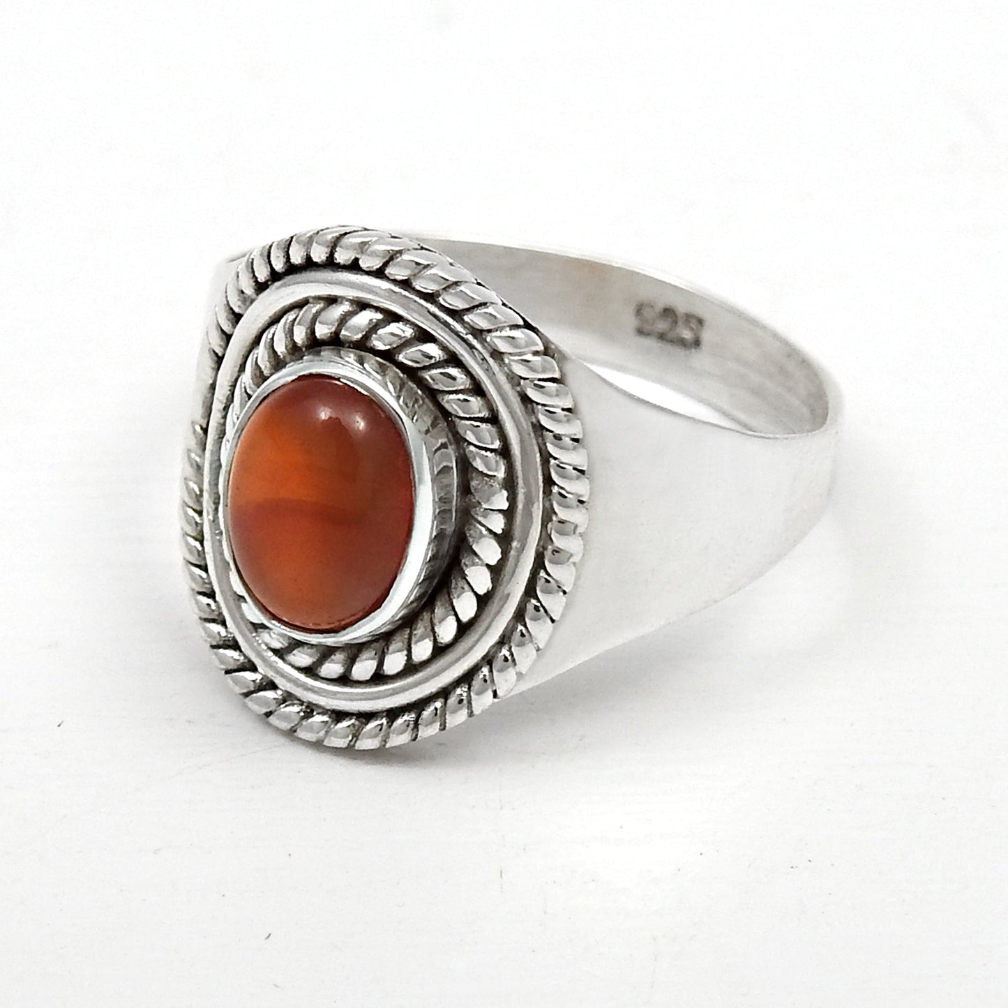 Women Gift Oval Natural Carnelian Solid 925 Silver Cocktail Ring