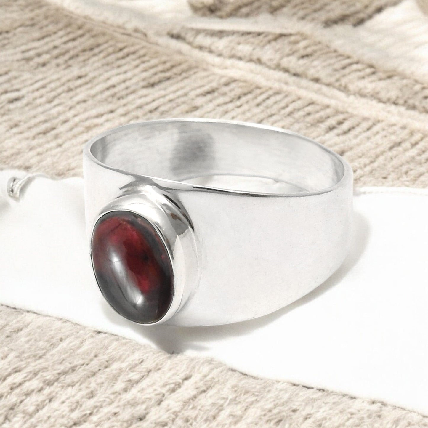 Oval Natural Garnet Cocktail Daughter Boho Ring Jewelry 925 Solid Silver