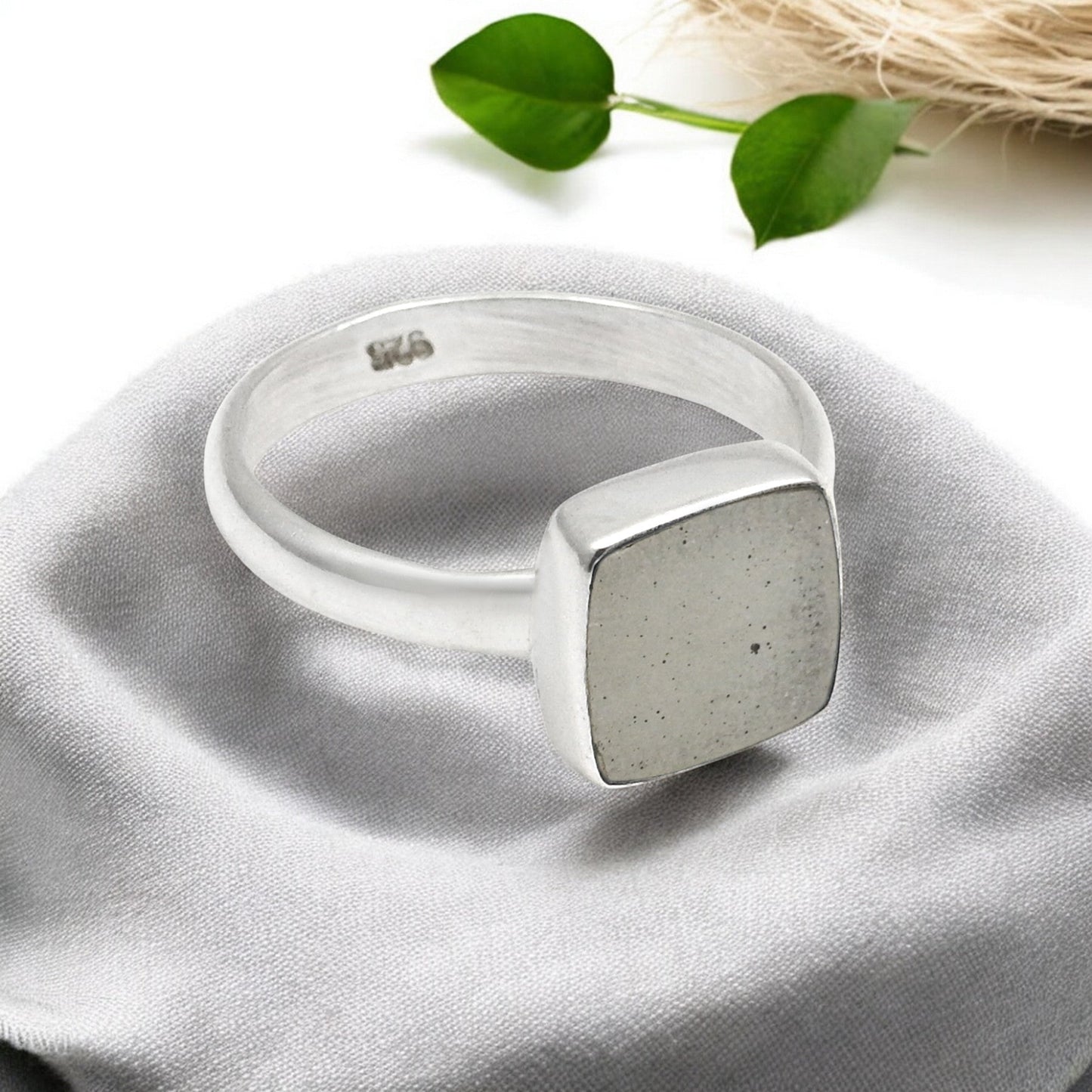 Women Gift Natural Aquamarine Gemstone 925 Sterling Silver Ring