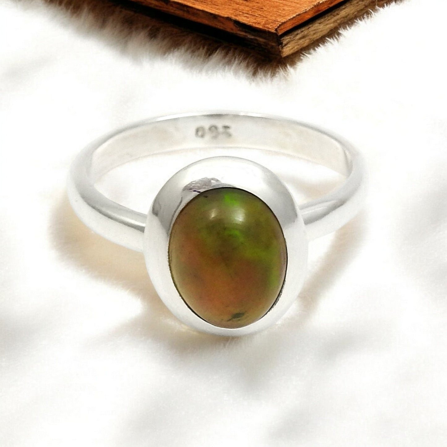 Black Opal Gemstone 925 Sterling Silver Bezel Handcrafted Band Promise Wife Ring