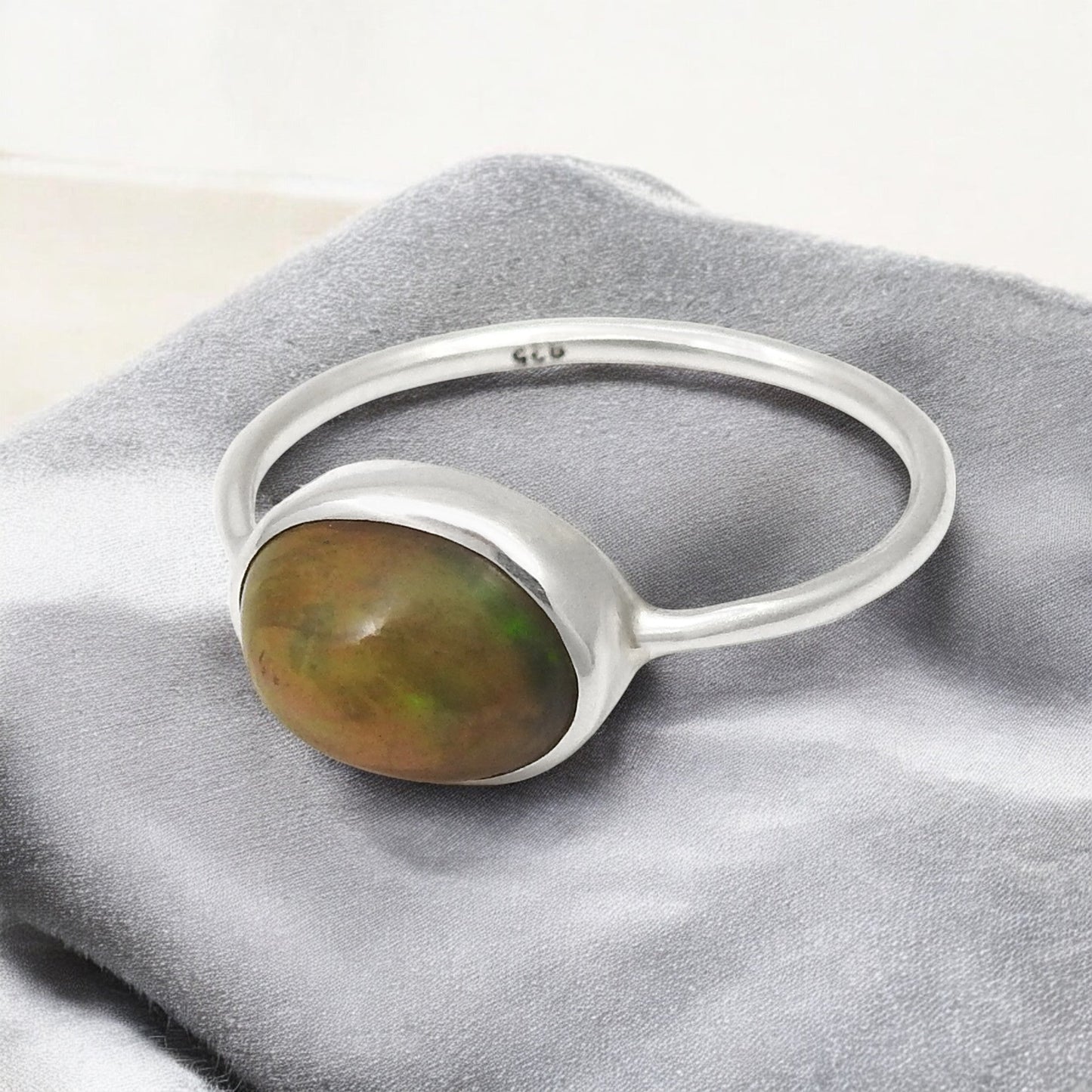 Oval Natural Black Opal 925 Silver Wedding Birthday Band Promise Bezel Ring