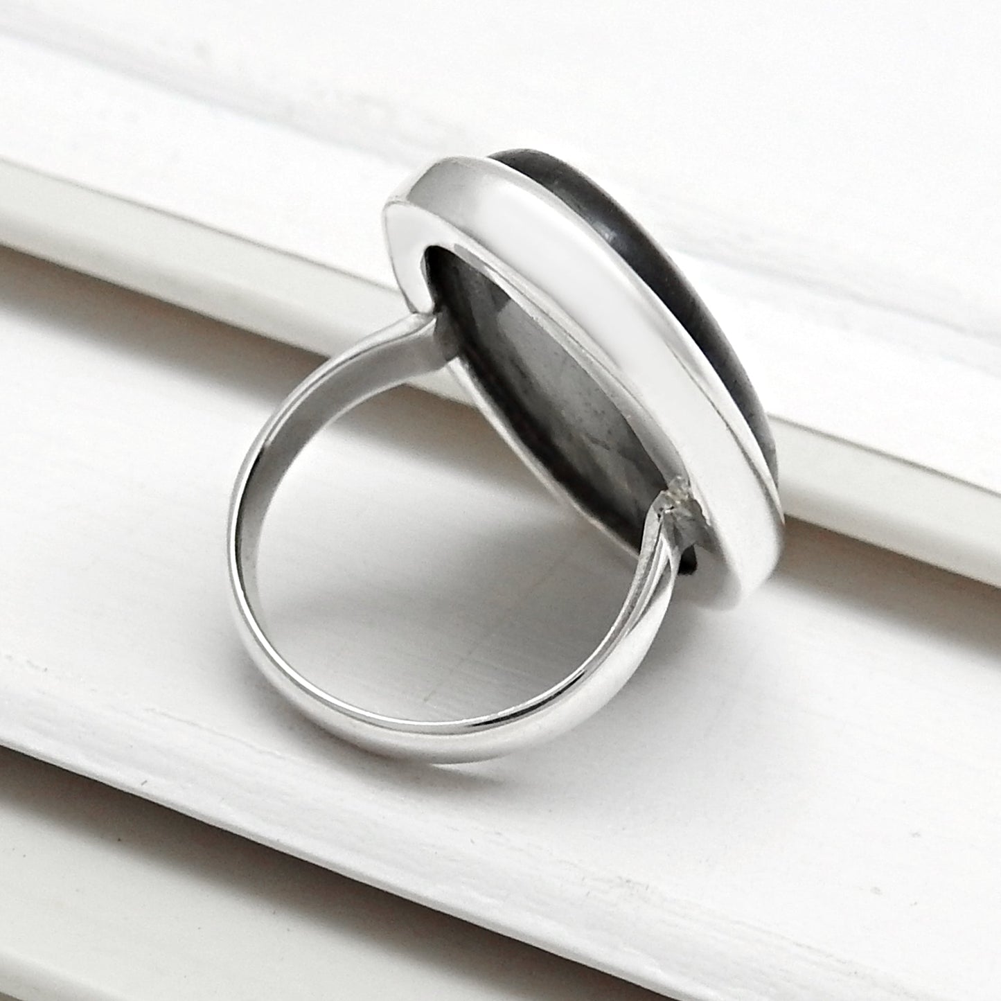 Oval Labradorite Gemstone 925 Silver Cocktail Ring Size 6