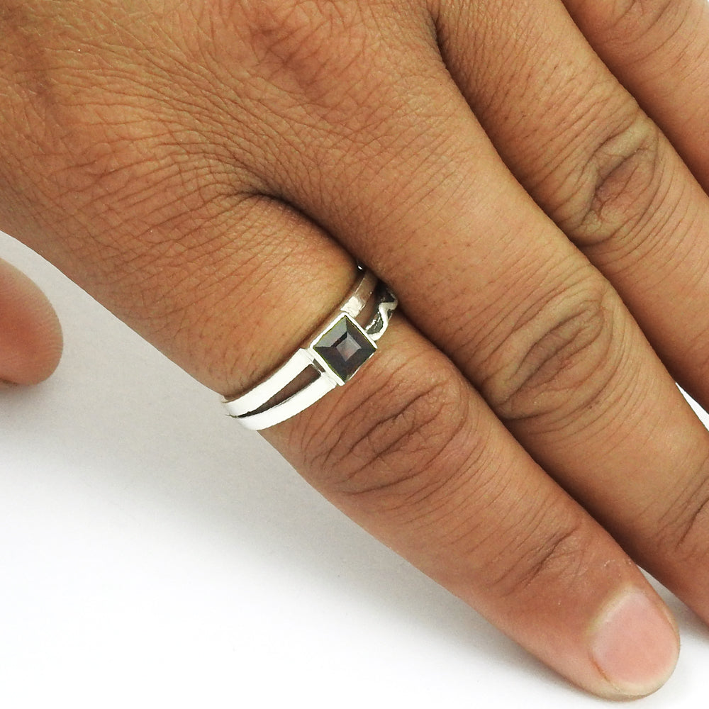 Natural Garnet 925 Sterling Silver Bezel Promise Band Statement Wife Ring