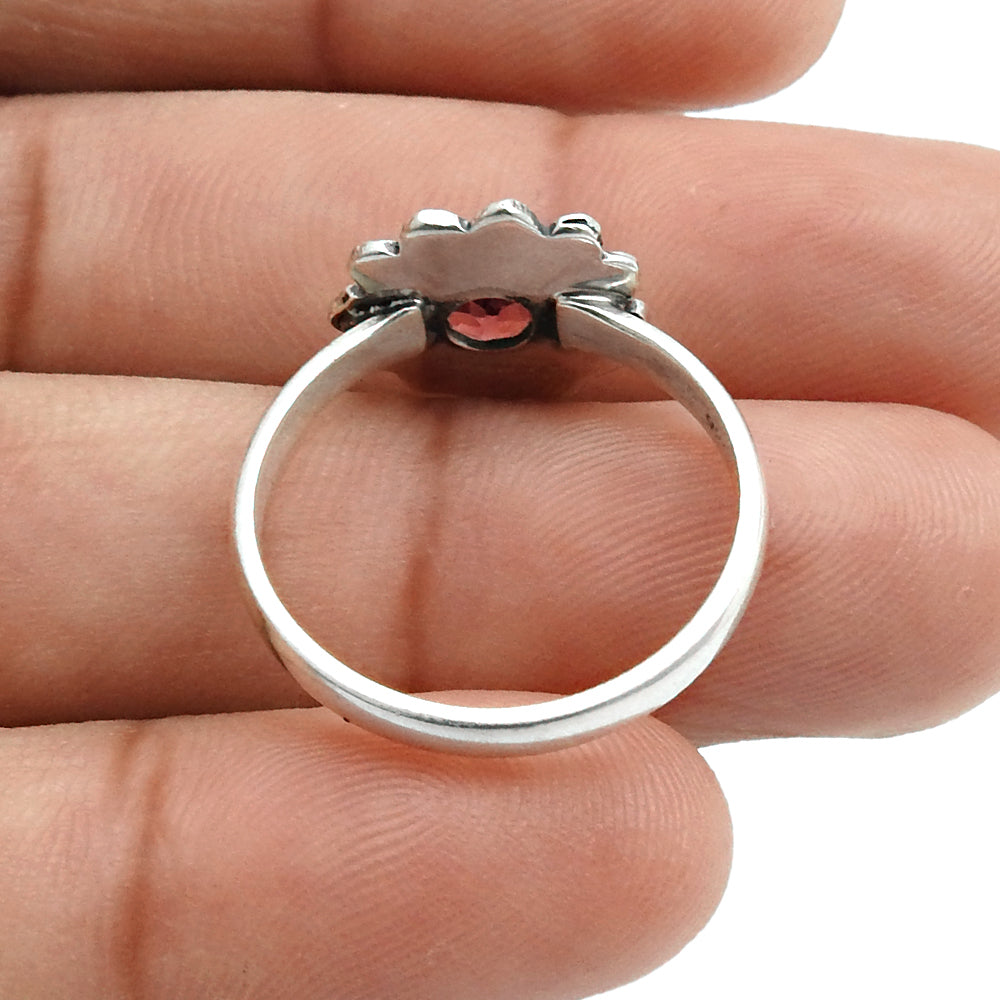 Natural Garnet Gemstone Cocktail Flower Ring 925 Silver For Women B28