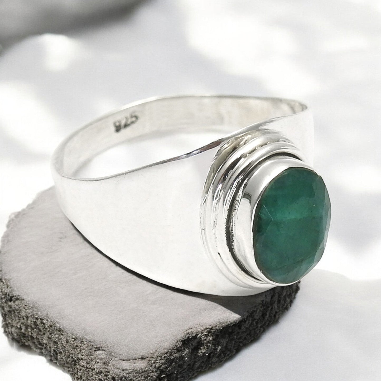May Oval Natural Emerald Engagement Band Bezel Ring Jewelry Solid Silver