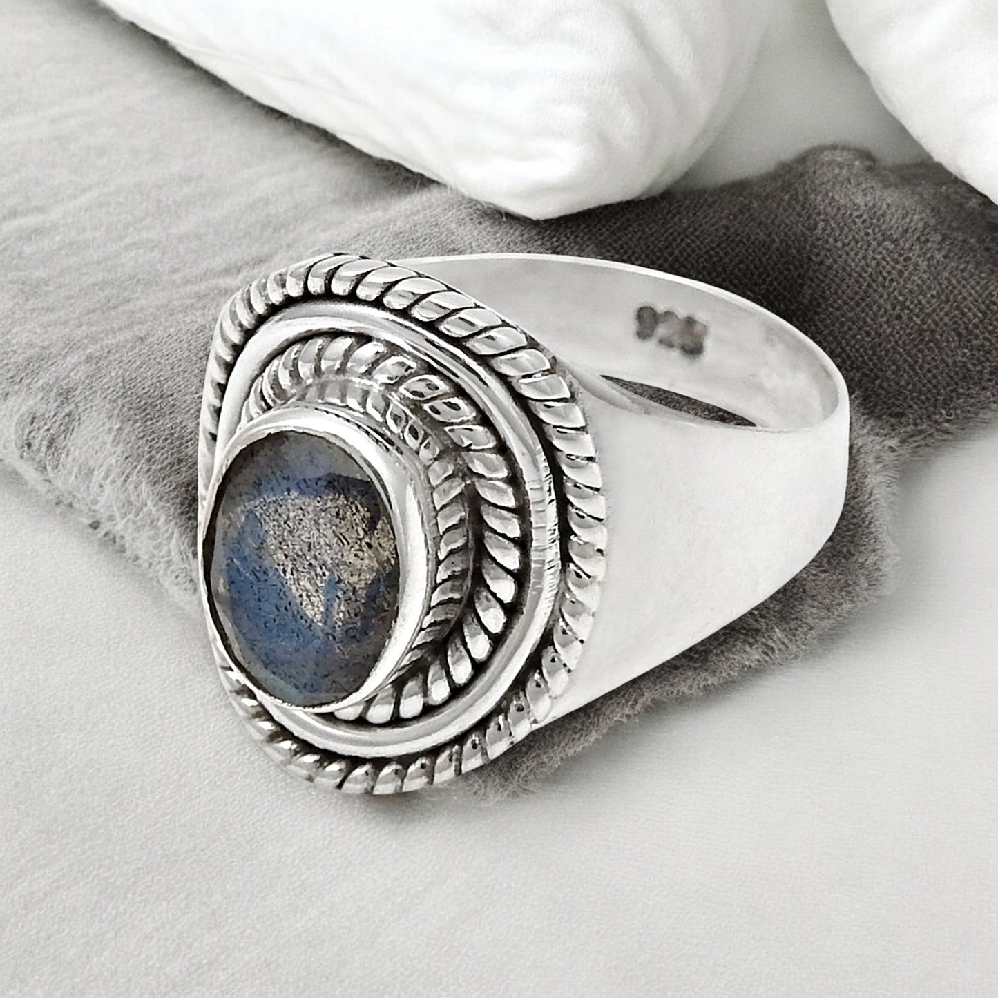 Natural Labradorite 925 Sterling Silver Women Gift Cocktail Ring Jewelry