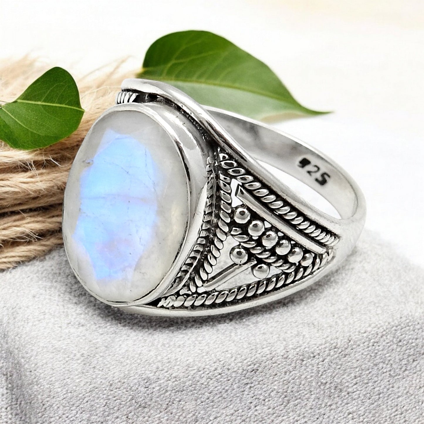 Rainbow Moonstone 925 Sterling Silver Cocktail Ring Size 7
