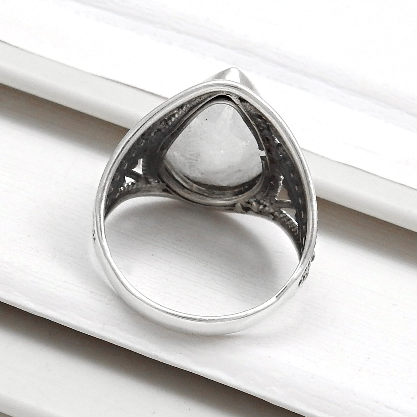 Natural Rainbow Moonstone Solid 925 Sterling Silver Ring Size 8.5