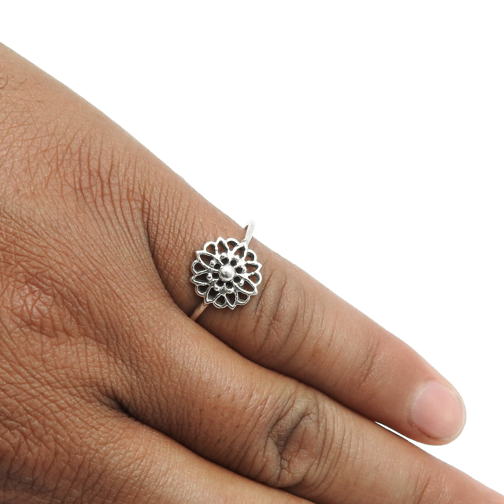 925 Sterling Silver Handcrafted Cocktail Flower Ring
